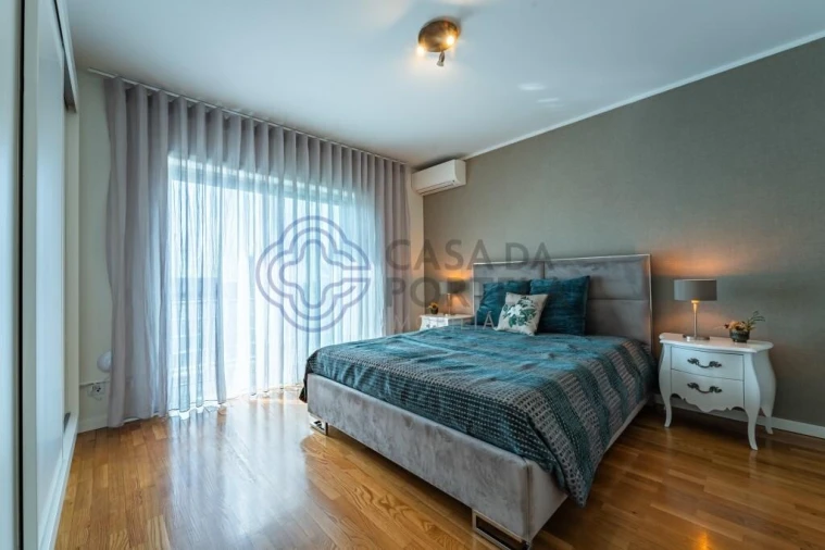 Moradia T4 para Venda em Aguas Santas Foto 28