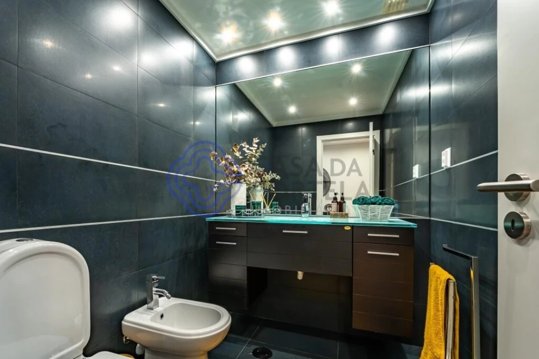 Moradia T4 para Venda em Aguas Santas Foto 15