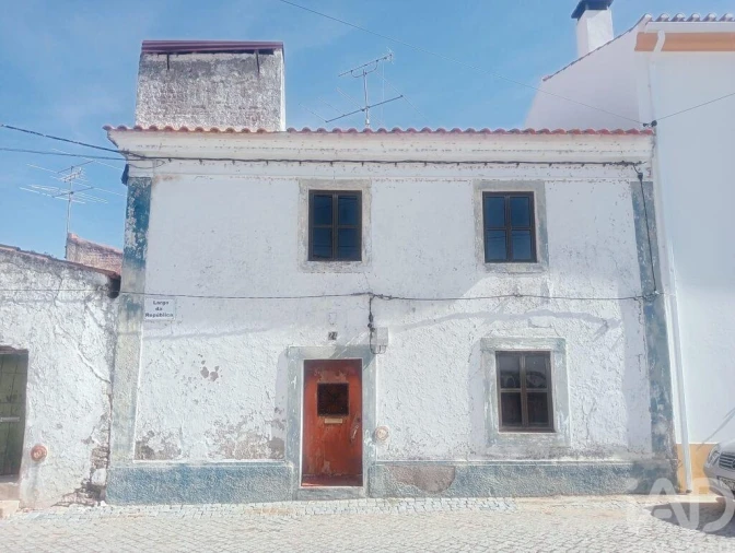 Moradia T2 para Venda em Benavila e Valongo Foto 1