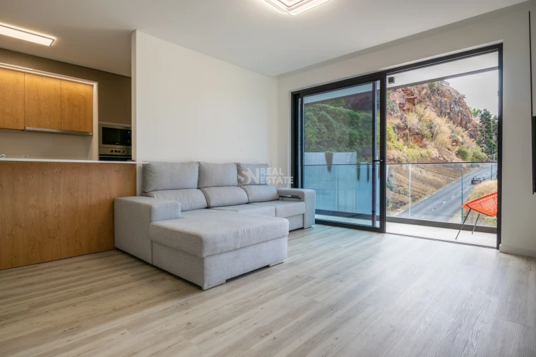 Apartamento T2 para Arrendamento em Funchal (São Pedro) Foto 5