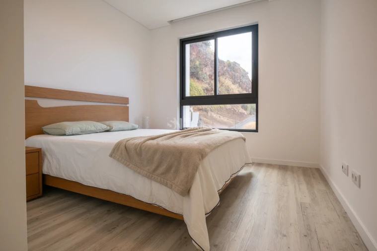 Apartamento T2 para Arrendamento em Funchal (São Pedro) Foto 23