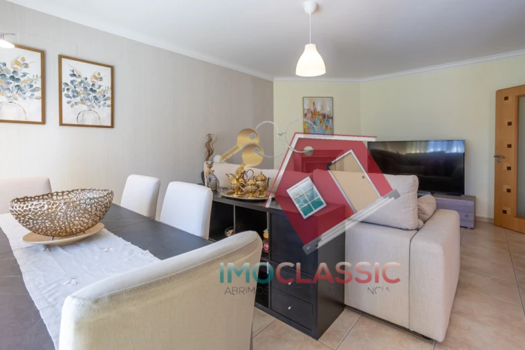 Apartamento T2 para Venda em Pinhal Novo Foto 11