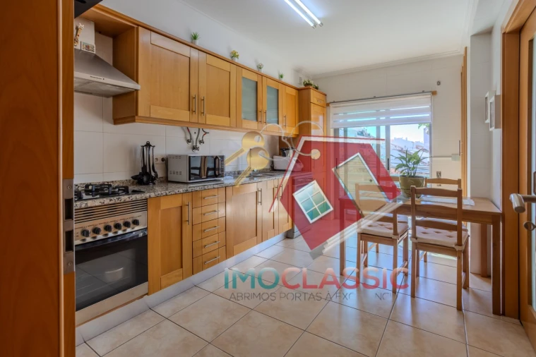 Apartamento T2 para Venda em Pinhal Novo Foto 14