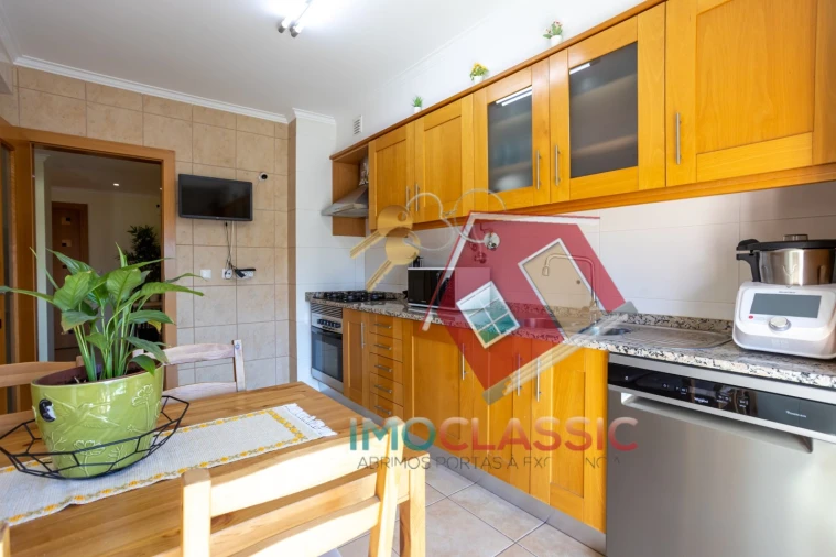 Apartamento T2 para Venda em Pinhal Novo Foto 15