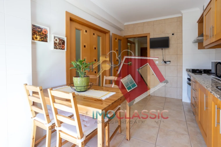 Apartamento T2 para Venda em Pinhal Novo Foto 17