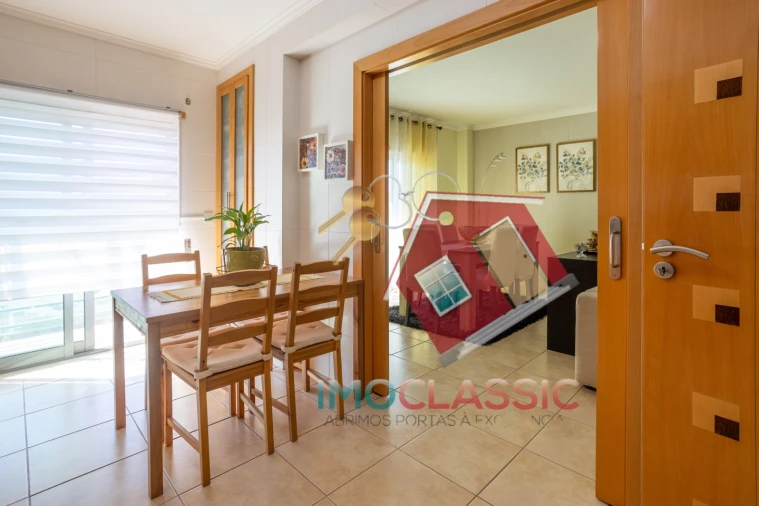 Apartamento T2 para Venda em Pinhal Novo Foto 20