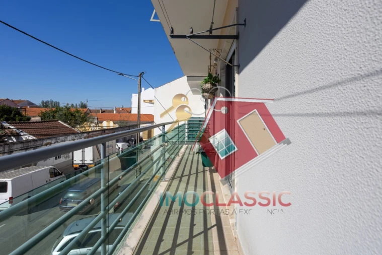 Apartamento T2 para Venda em Pinhal Novo Foto 34