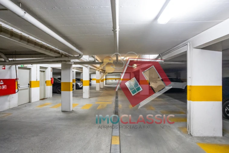 Apartamento T2 para Venda em Pinhal Novo Foto 41