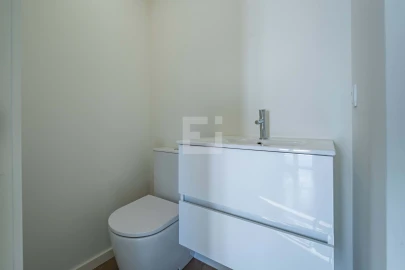 Moradia T3 para Venda em Campanhã