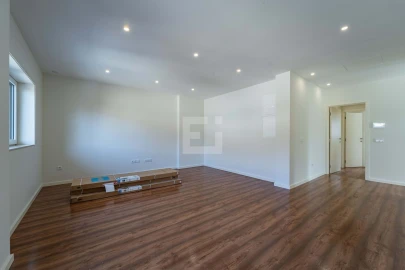 Moradia T3 para Venda em Campanhã