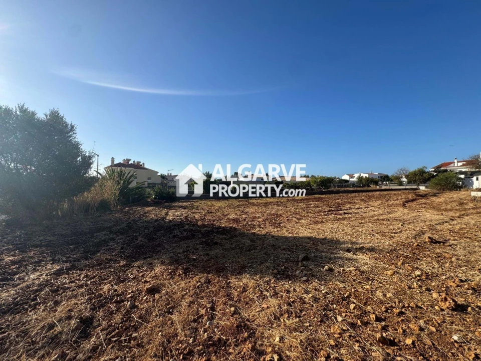 Terreno para Venda em Boliqueime Foto 2