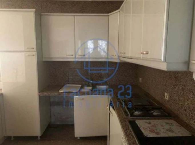 Moradia T4 para Venda em Azurem Foto 20