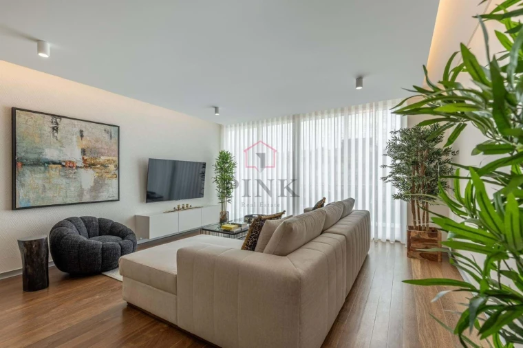 Apartamento T3 para Venda em Funchal (Se) Foto 2