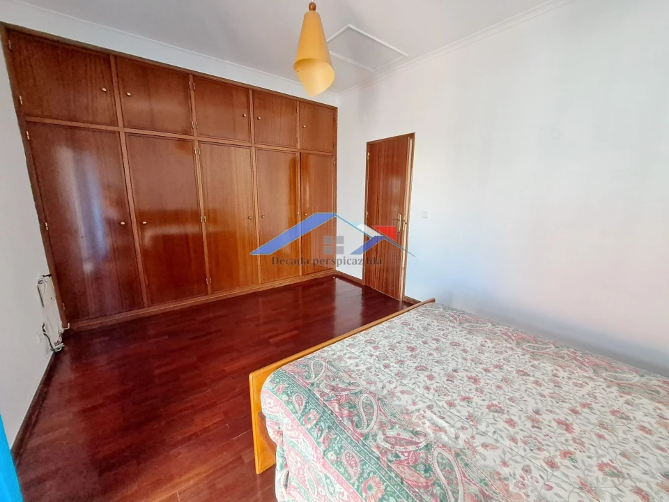 Moradia T4 para Venda em Fernao Ferro Foto 16