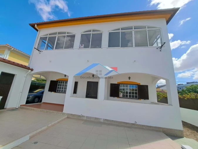 Moradia T4 para Venda em Fernao Ferro Foto 24