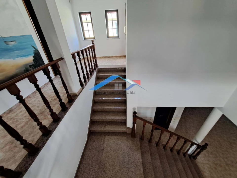 Moradia T4 para Venda em Fernao Ferro Foto 13