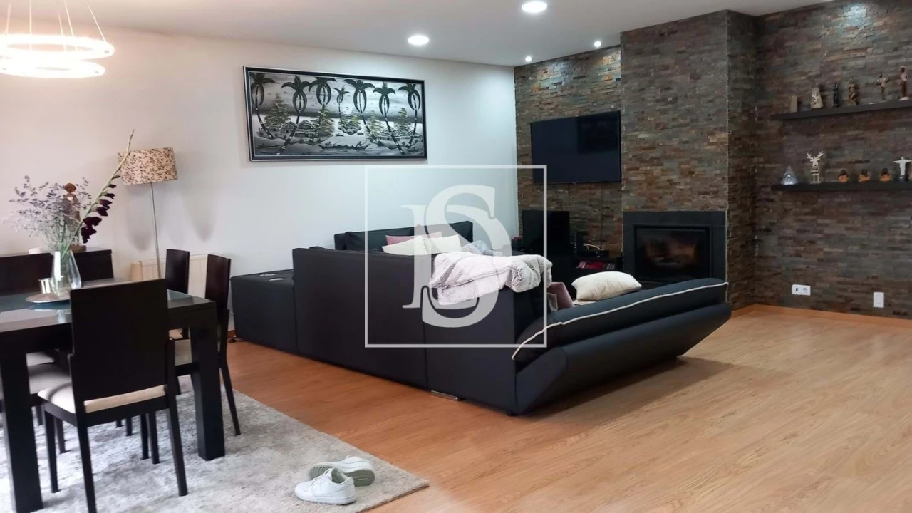 Moradia T3 para Venda em Nogueira da Regedoura Foto 2