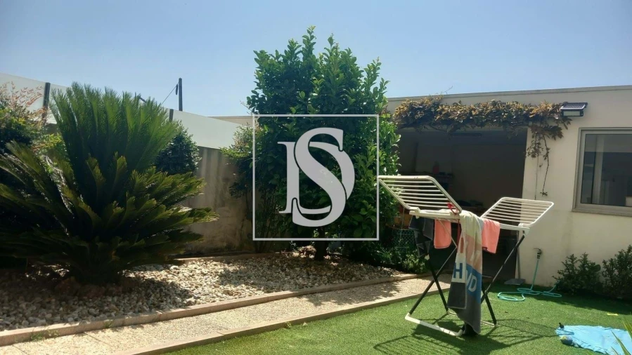 Moradia T3 para Venda em Nogueira da Regedoura Foto 14