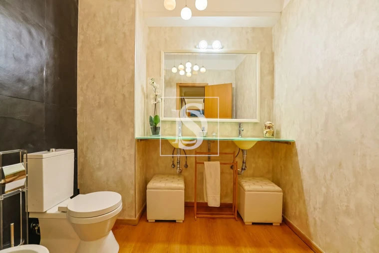 Apartamento T3 para Venda em Arcozelo Foto 10