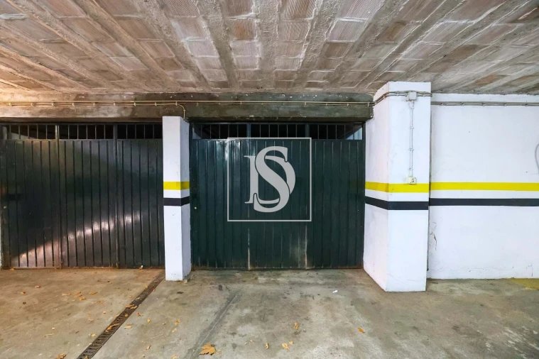 Apartamento T3 para Venda em Arcozelo Foto 38