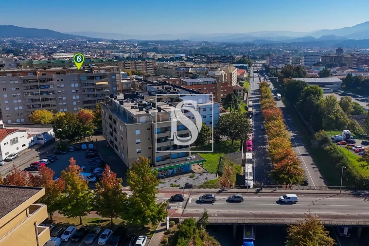 Apartamento T3 para Venda em Arcozelo Foto 41