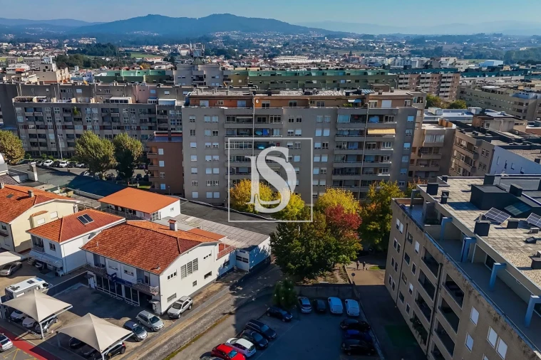 Apartamento T3 para Venda em Arcozelo Foto 40