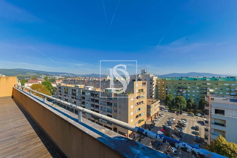 Apartamento T3 para Venda em Arcozelo Foto 25