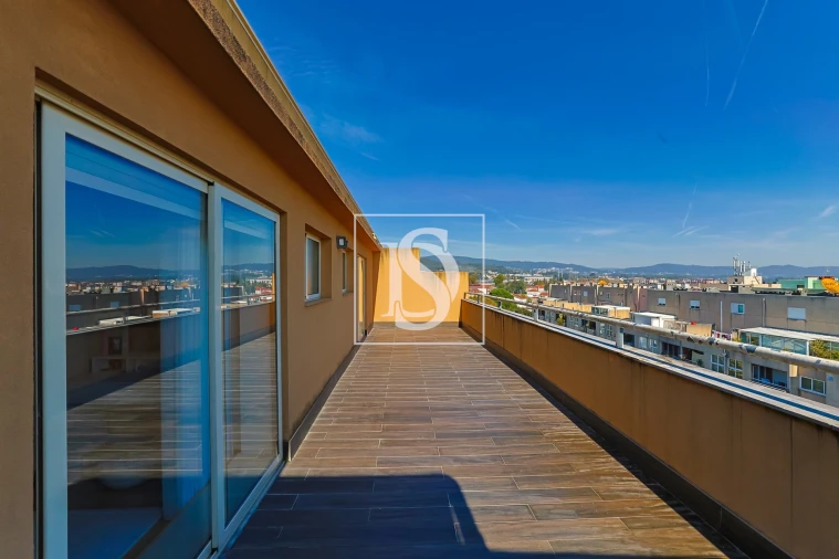 Apartamento T3 para Venda em Arcozelo Foto 26