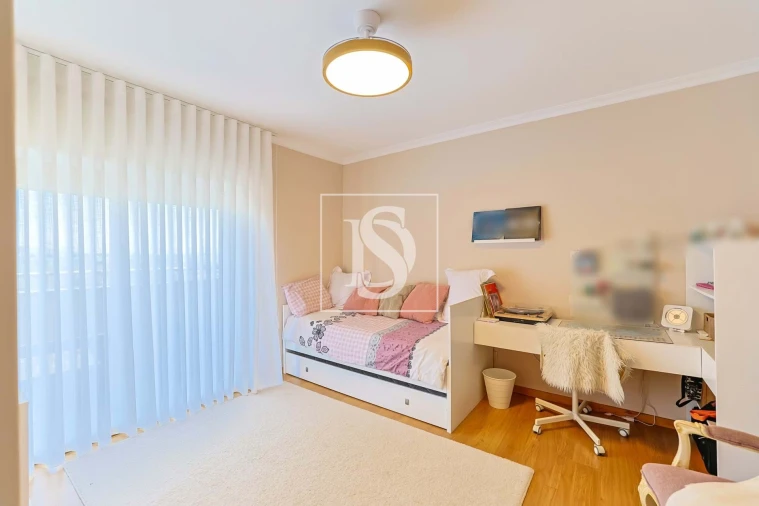 Apartamento T3 para Venda em Arcozelo Foto 22