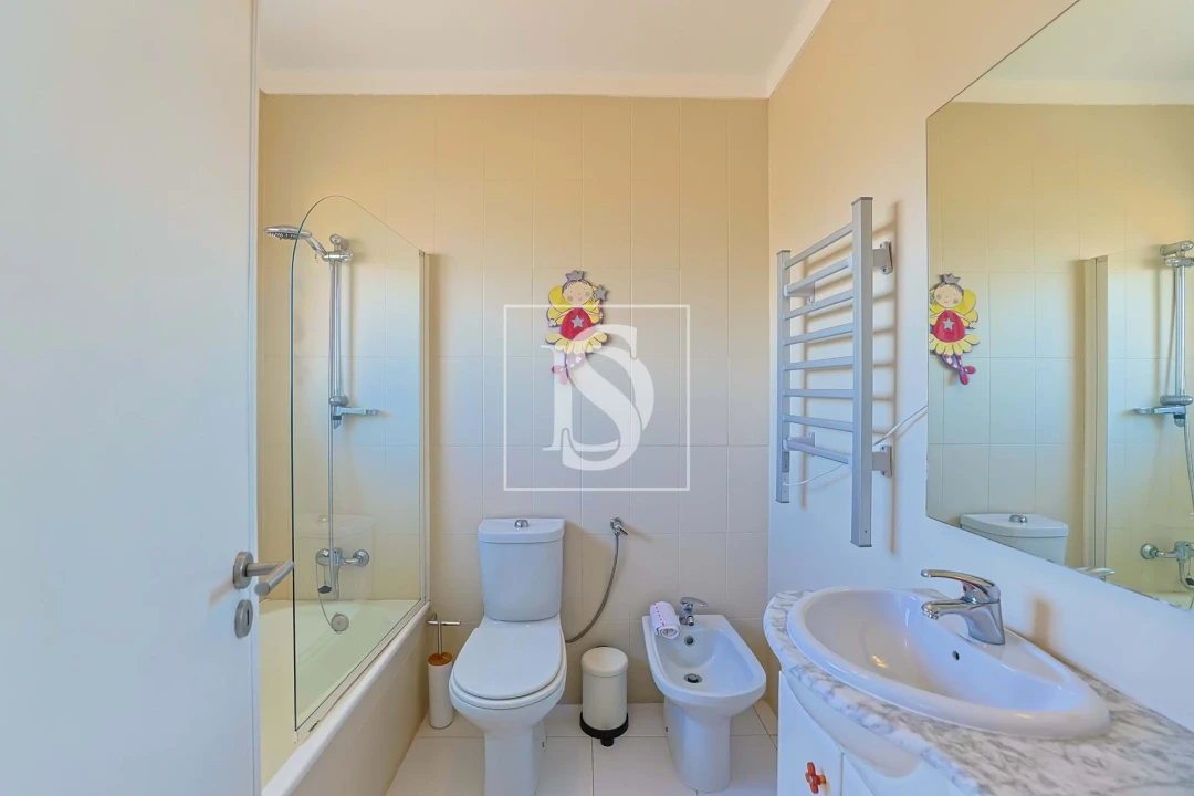 Apartamento T3 para Venda em Arcozelo Foto 29