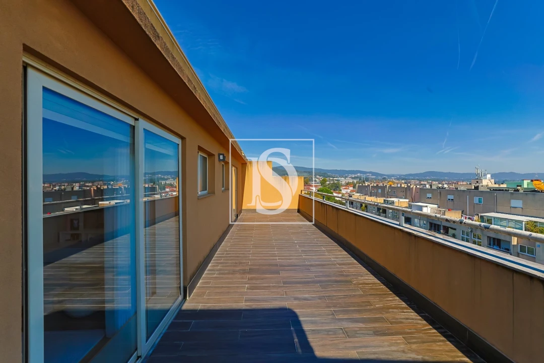 Apartamento T3 para Venda em Arcozelo Foto 26