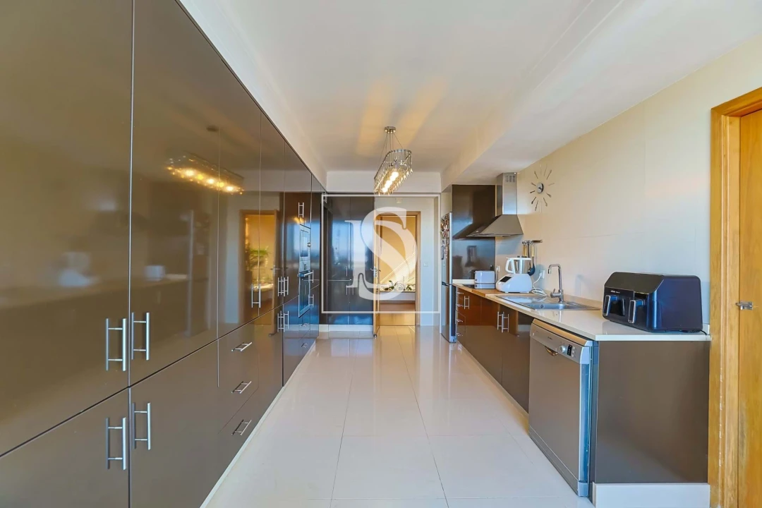 Apartamento T3 para Venda em Arcozelo Foto 1