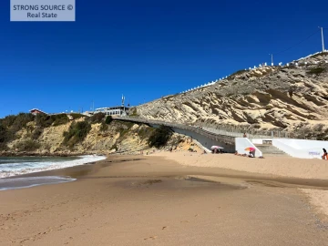 Moradia T4 para Venda em São João das Lampas e Terrugem