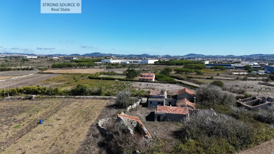 Moradia T4 para Venda em São João das Lampas e Terrugem Foto 6