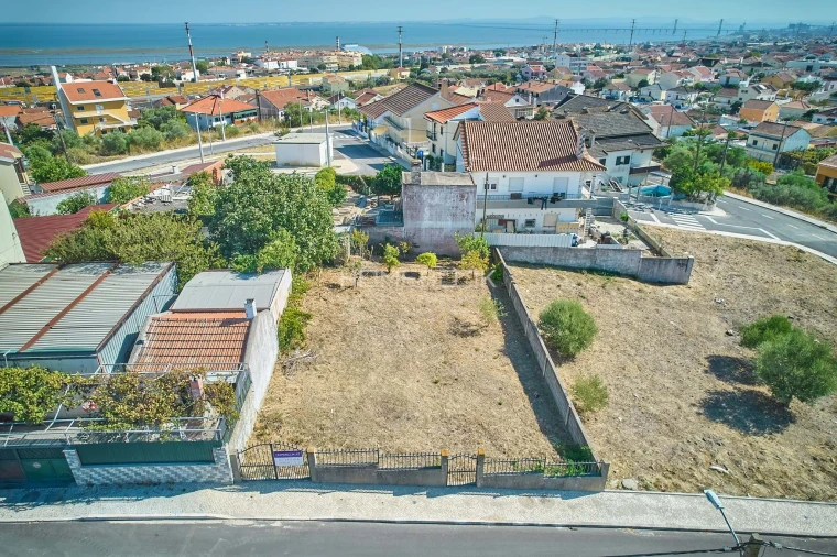 Terreno para Venda em Santa Iria de Azoia, São João da Talha e Bobadela Foto 18