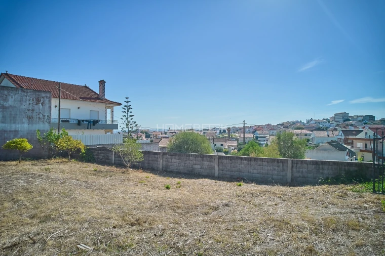 Terreno para Venda em Santa Iria de Azoia, São João da Talha e Bobadela Foto 3