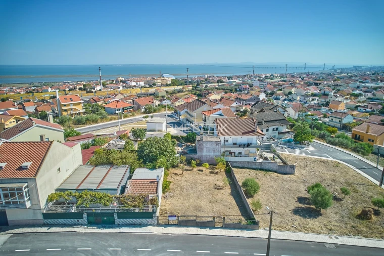 Terreno para Venda em Santa Iria de Azoia, São João da Talha e Bobadela Foto 22
