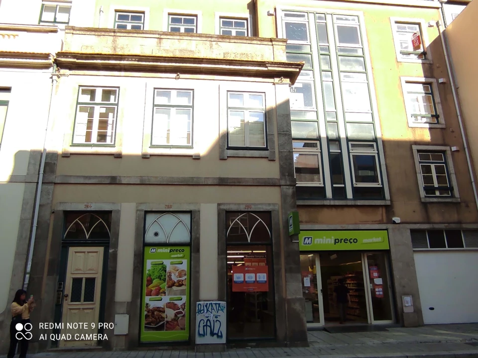 Apartamento T1 para Venda em Cedofeita, Santo Ildefonso, Sé, Miragaia, São Nicolau e Vitória Foto 1