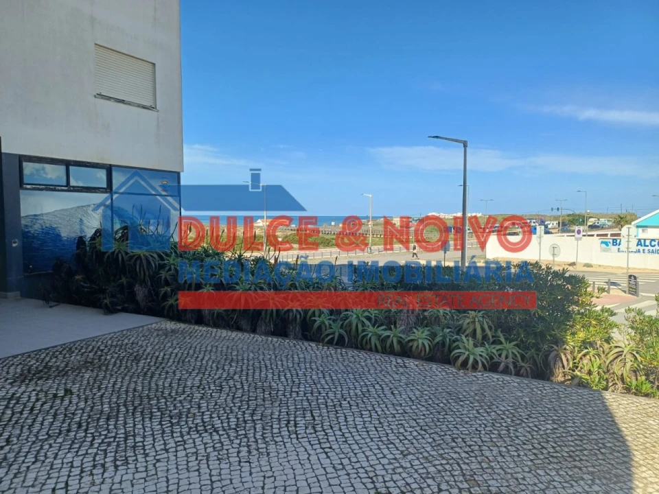 Apartamento T1 para Arrendamento em Ferrel Foto 16