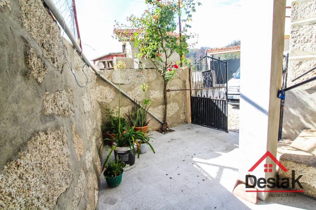 Moradia T4 para Arrendamento em Sul Foto 5