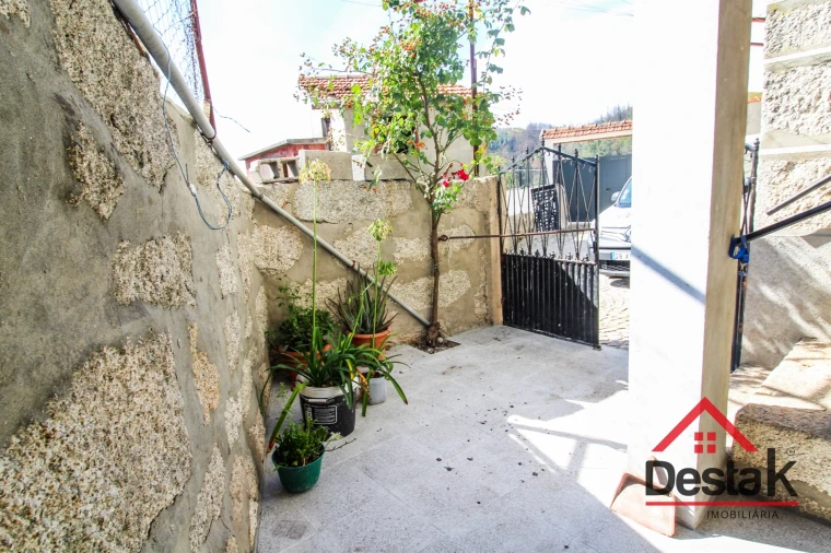 Moradia T4 para Arrendamento em Sul Foto 5