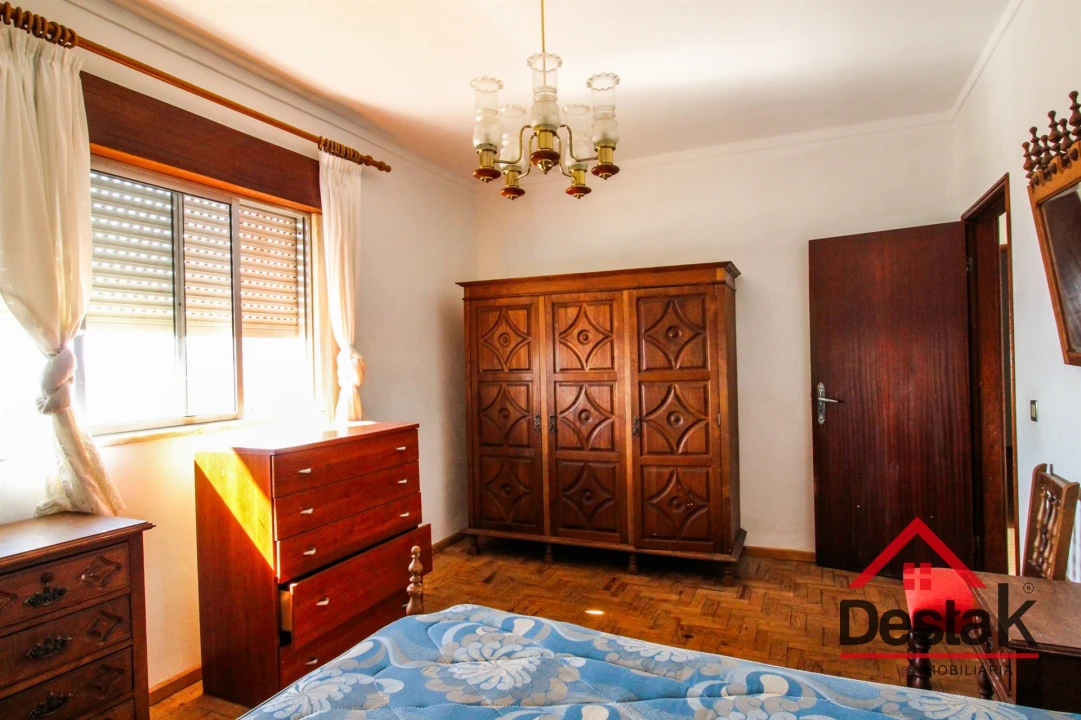 Moradia T4 para Arrendamento em Sul Foto 23