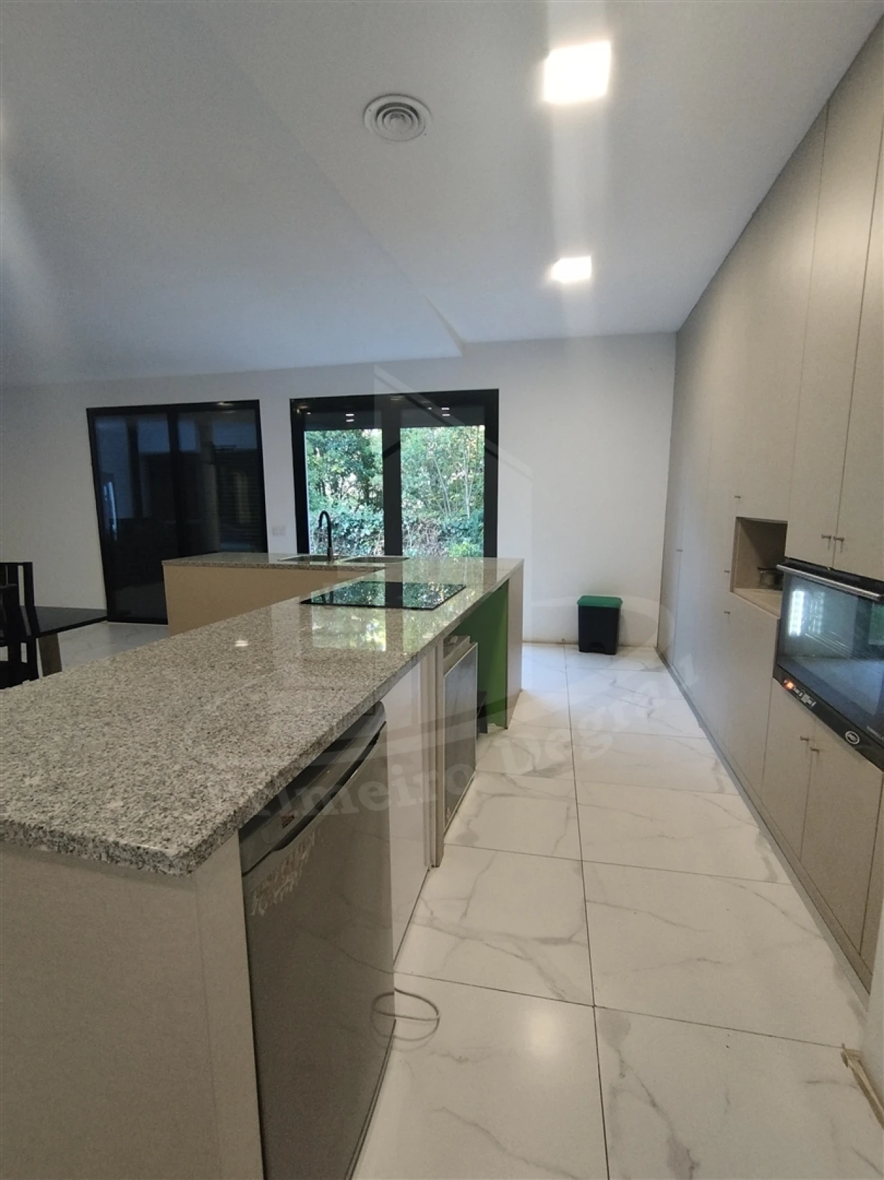 Moradia T6 para Venda em Pico Foto 16