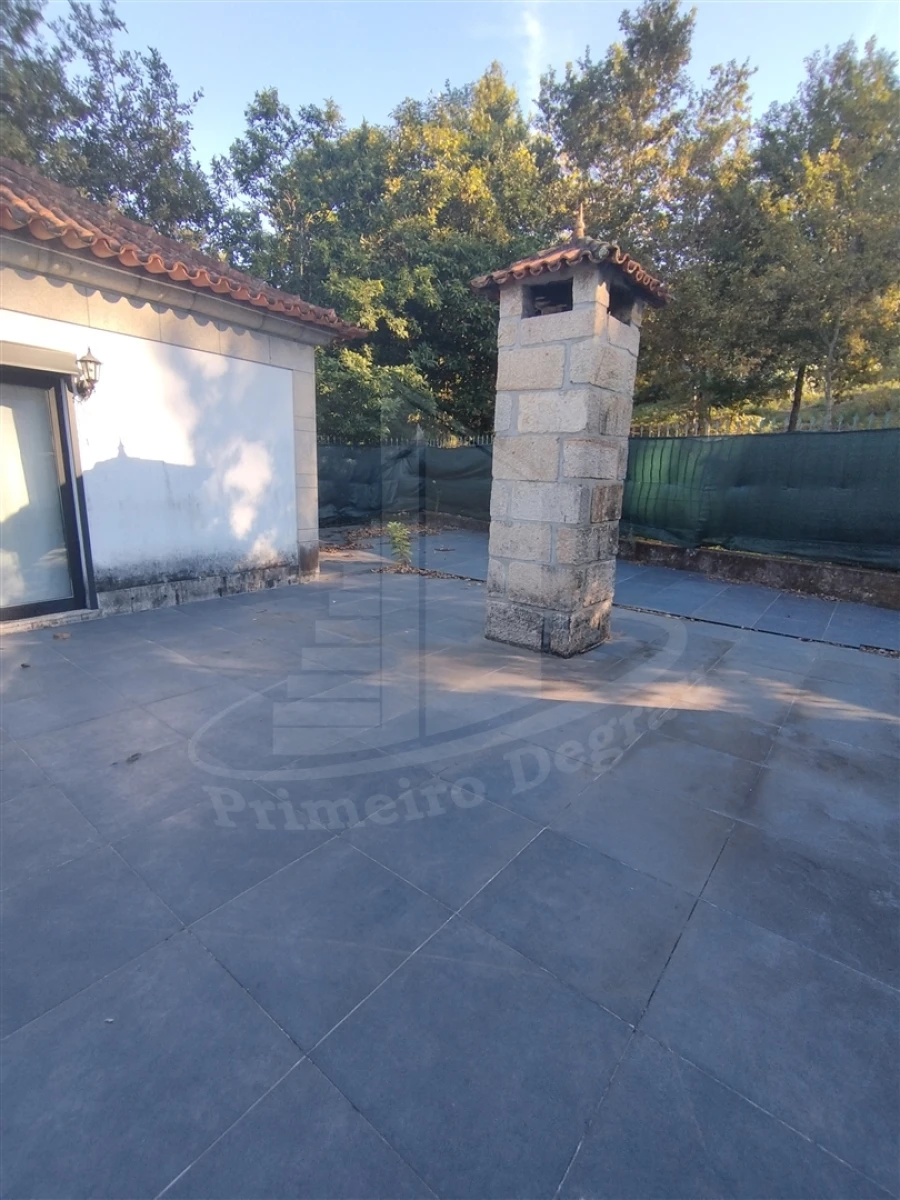 Moradia T6 para Venda em Pico Foto 30