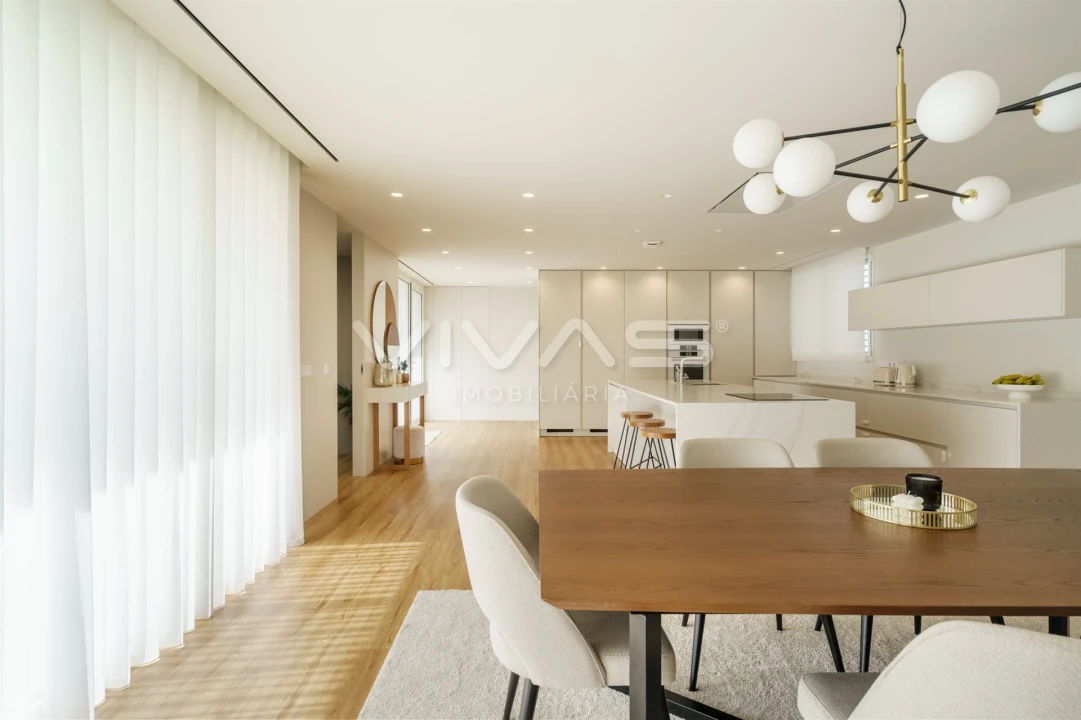 Moradia T4 para Venda em Lanhas Foto 13