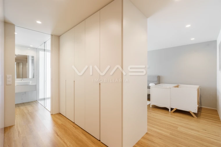 Moradia T4 para Venda em Lanhas Foto 26