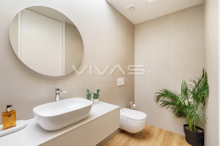 Moradia T4 para Venda em Lanhas Foto 34