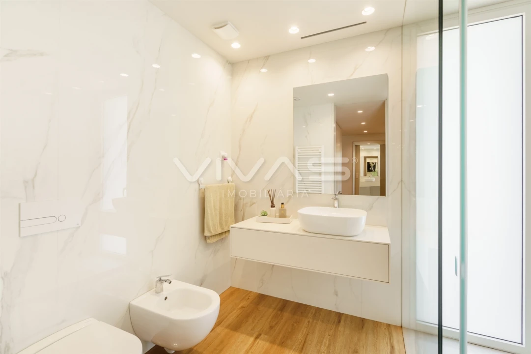 Moradia T4 para Venda em Lanhas Foto 28