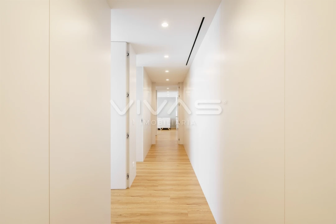 Moradia T4 para Venda em Lanhas Foto 23