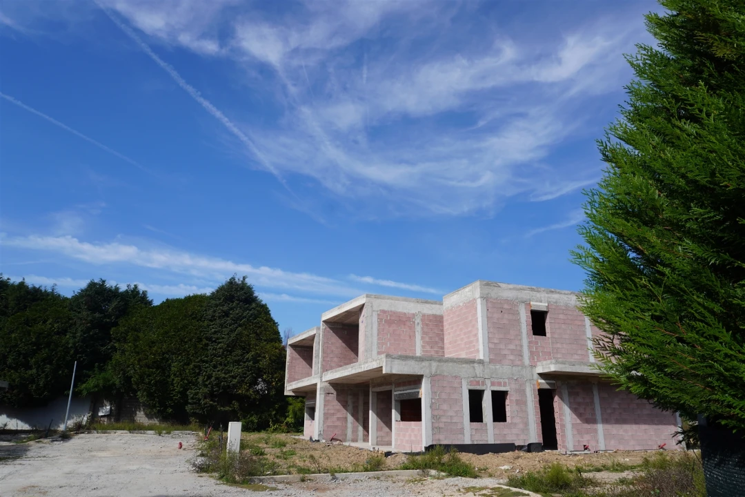 Moradia T3 para Venda em Antas e Abade de Vermoim Foto 2